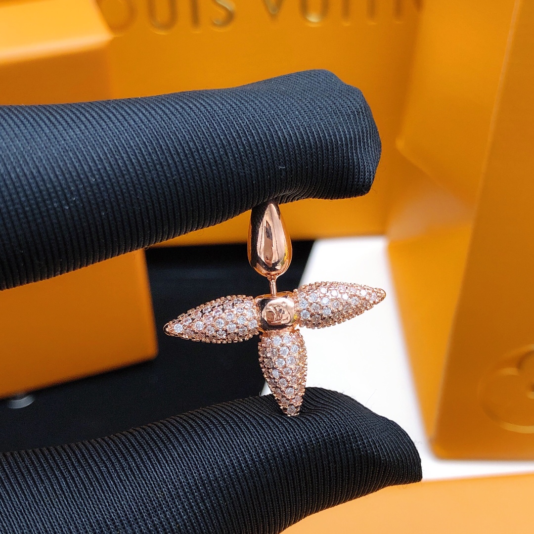 L0vis Vvtt0n L0visette Earrings Gold For Women