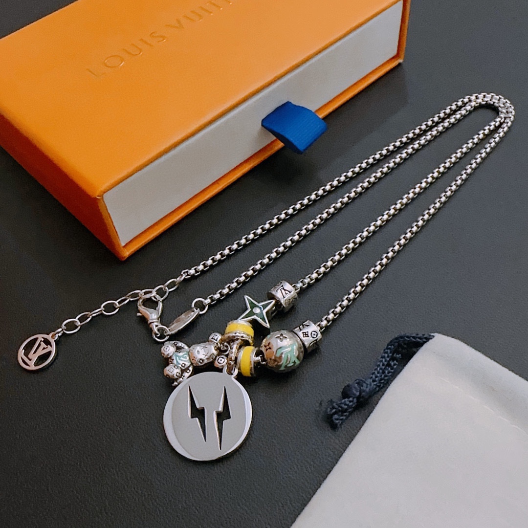 L0vis Vvtt0n Necklace Silver For Women