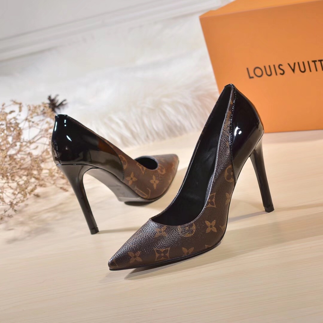 L0vis Vvtt0n Cherie Pump Brown For Women 10cm/3.9in 1A4W3Z