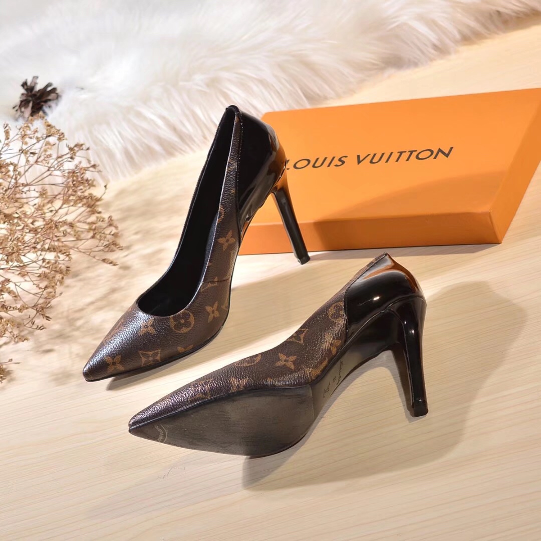 L0vis Vvtt0n Cherie Pump Brown For Women 10cm/3.9in 1A4W3Z