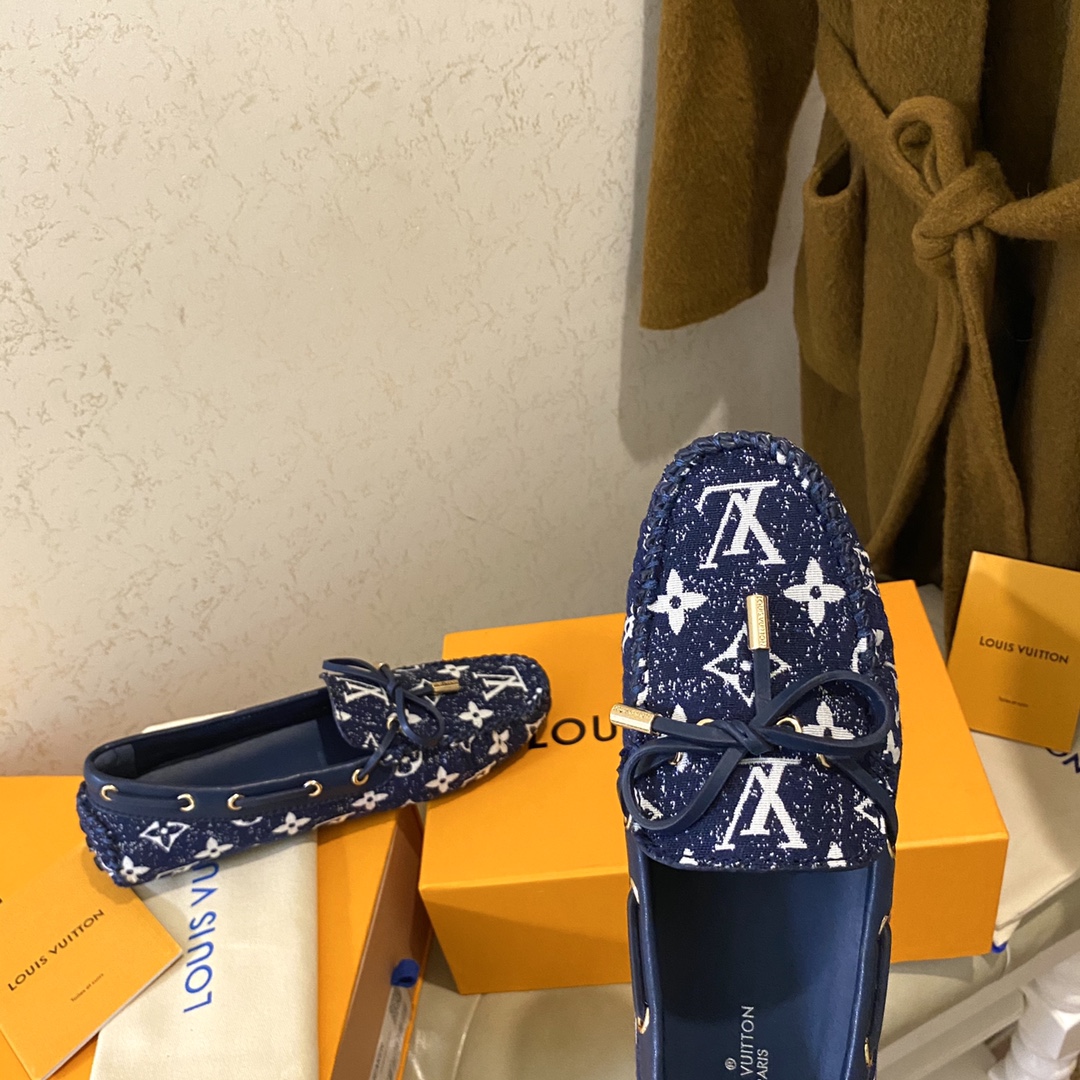 L0vis Vvtt0n Gloria Flat Loafer Blue For Women