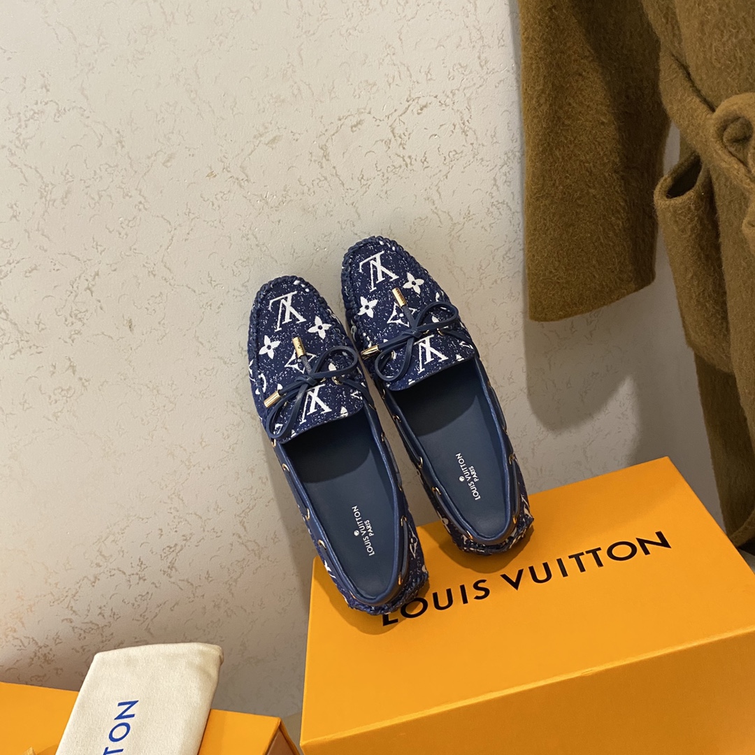 L0vis Vvtt0n Gloria Flat Loafer Blue For Women