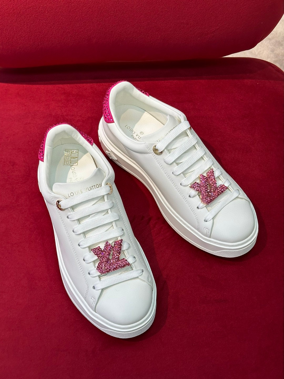 L0vis Vvtt0n Time Out Sneaker Pink For Women