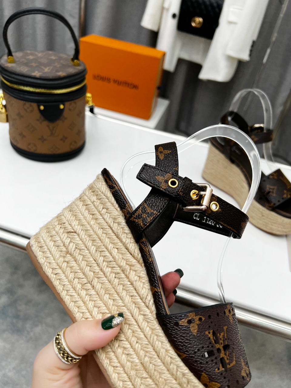 L0vis Vvtt0n Women’s Starboard Wedge Sandal Black And Brown For Women LV