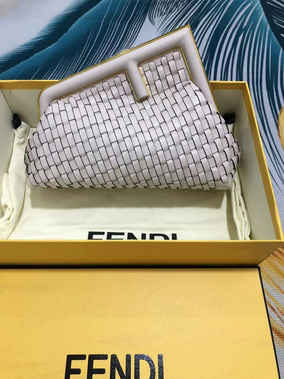 [True-to-ORIGINAL] F**di First Small Bag Pink For Women 10in/26cm