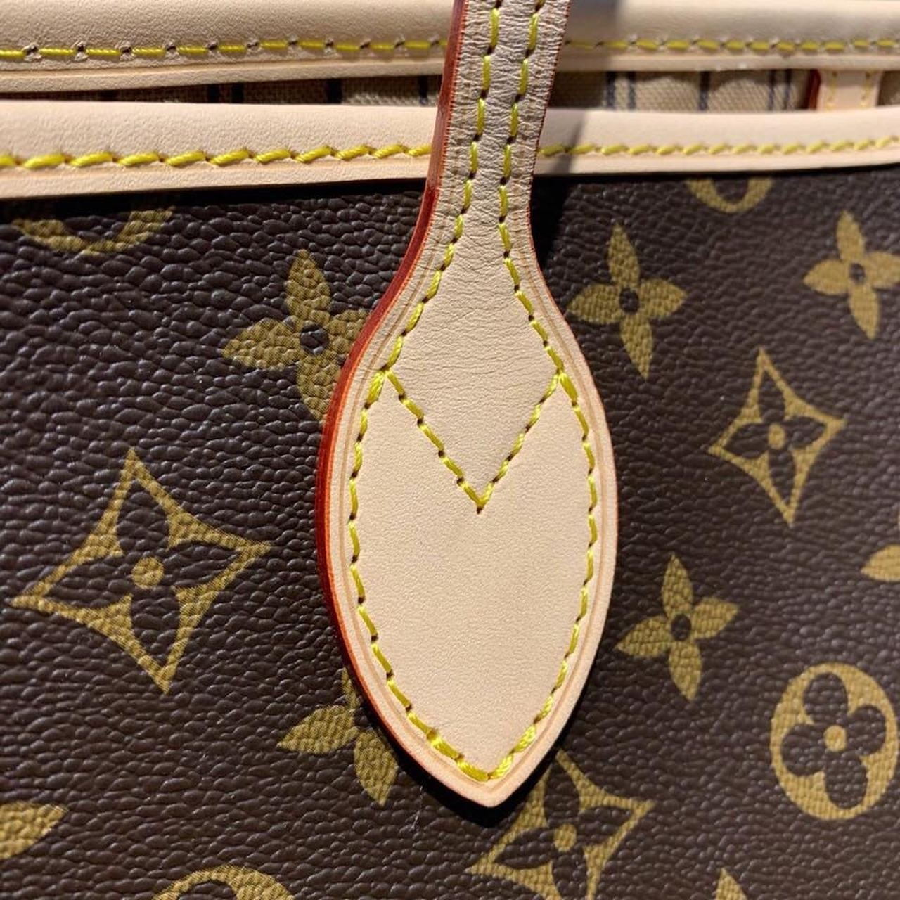 L0vis Vvtt0n Neverfull GM Tote Bag Monogram Canvas Beige For Women 15.7in/39cm LV M40990