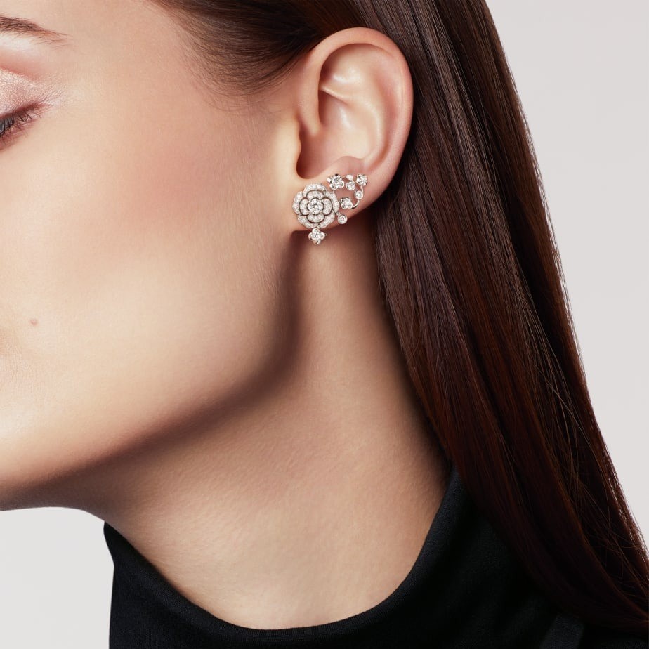 Ch**el Bouton De Camélia Earrings White Gold For Women J12039