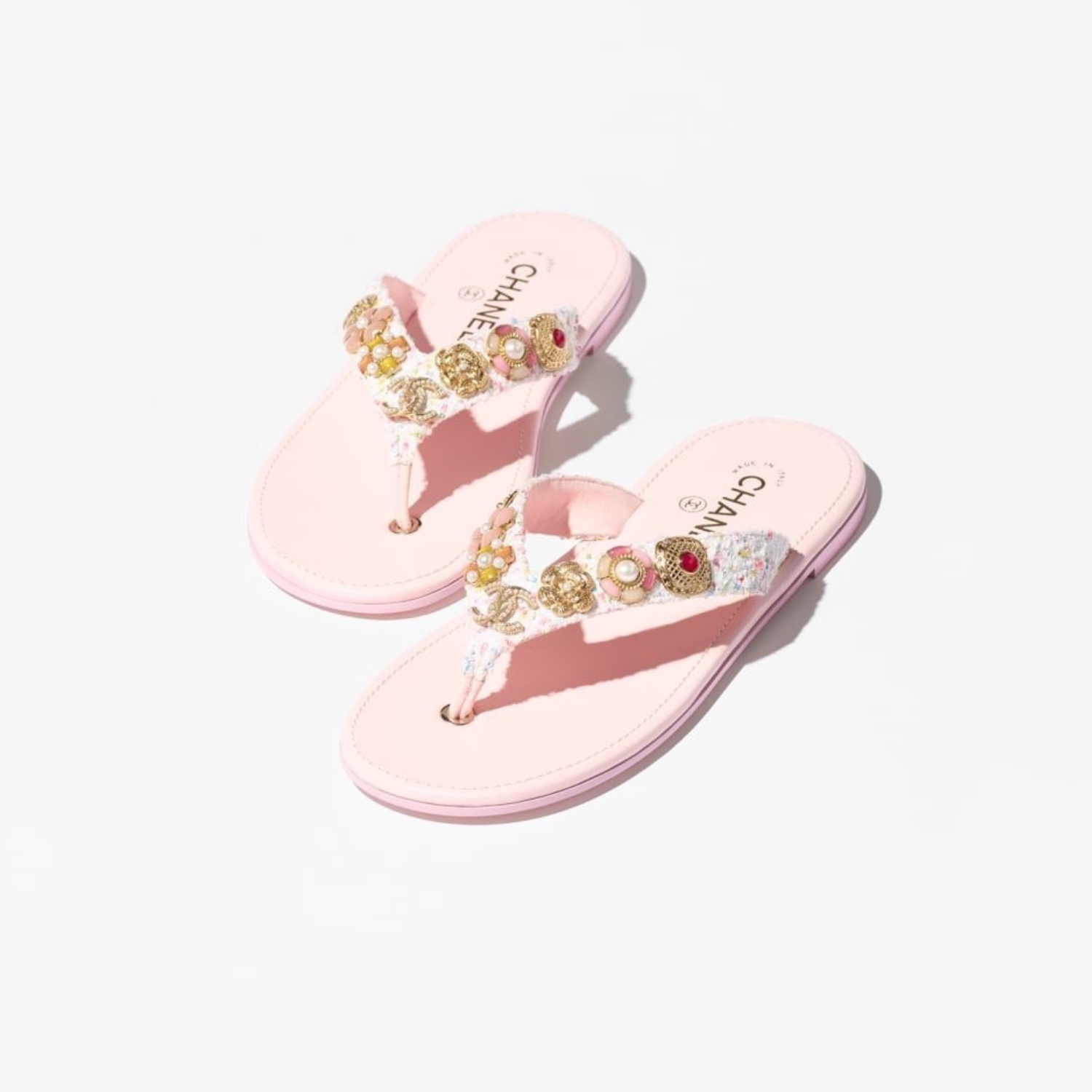 Ch**el Blooming Charms Thongs Light Pink For Women G46304-B19719-NAEPT