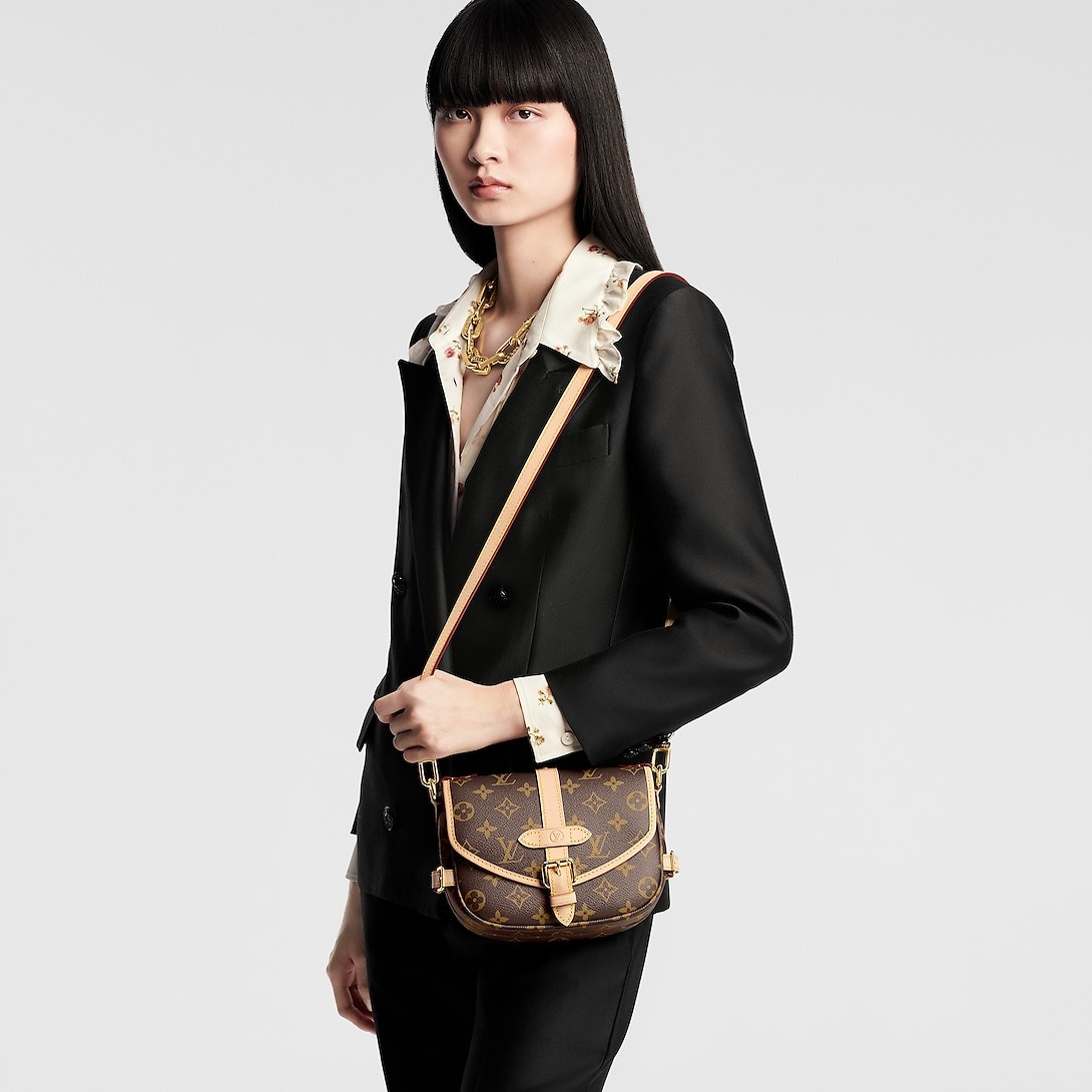 L0vis Vvtt0n Saumur BB Monogram For Women 7.9in/20cm M46740