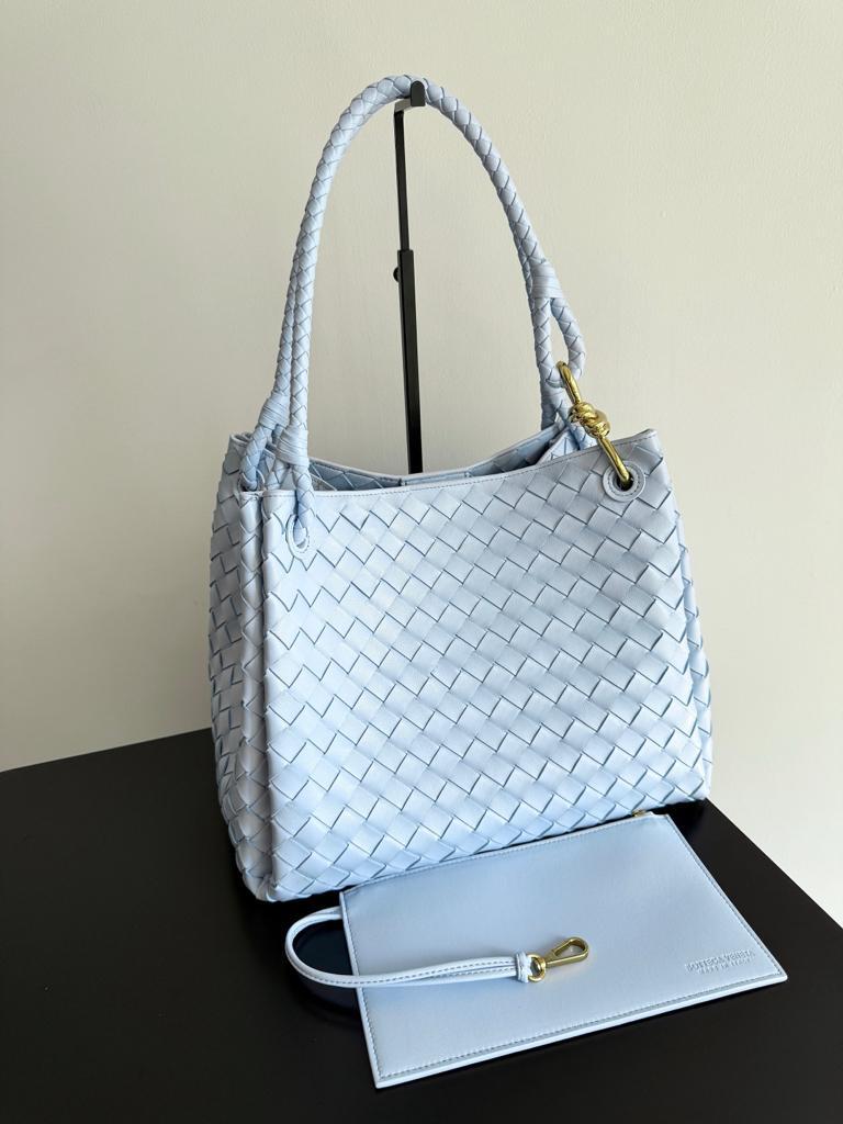 [True-to-ORIGINAL] B0tt*ga Ven*ta Large Parachute Lunar For Women 30cm/11.8in 796571VCPPT1441