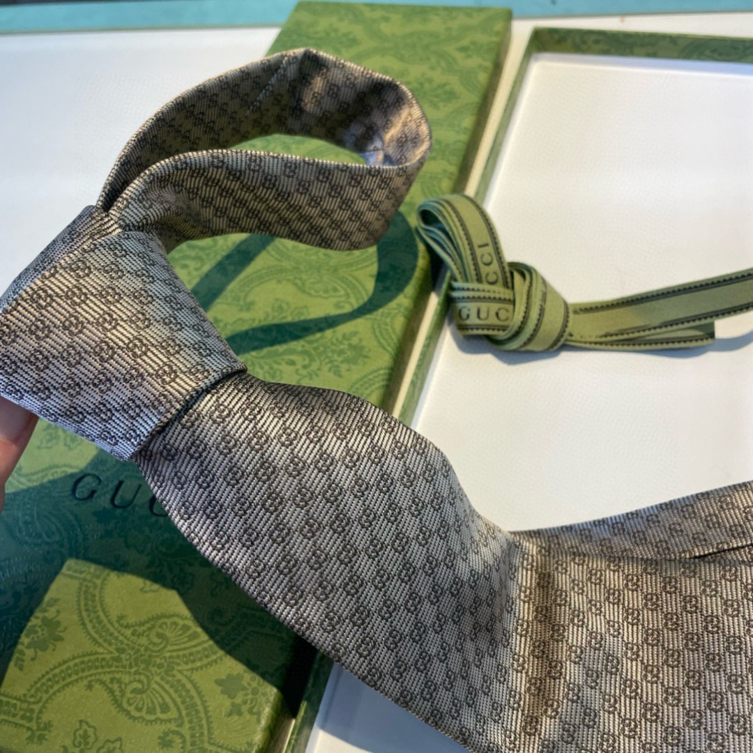 Gvc*1 Monogram Interlocking G Jacquard Tie Light Grey For Men