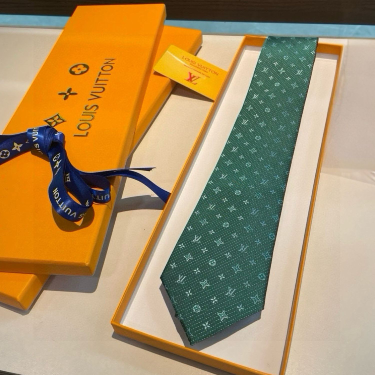 L0vis Vvtt0n Signature Monogram Silk Tie Green For Men
