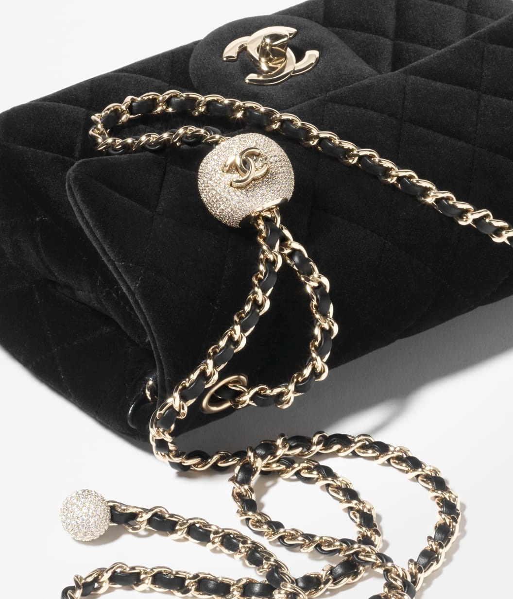 Ch**el Classic Flap Bag Black For Women 20cm/7.9in AS1787-B20826-94305