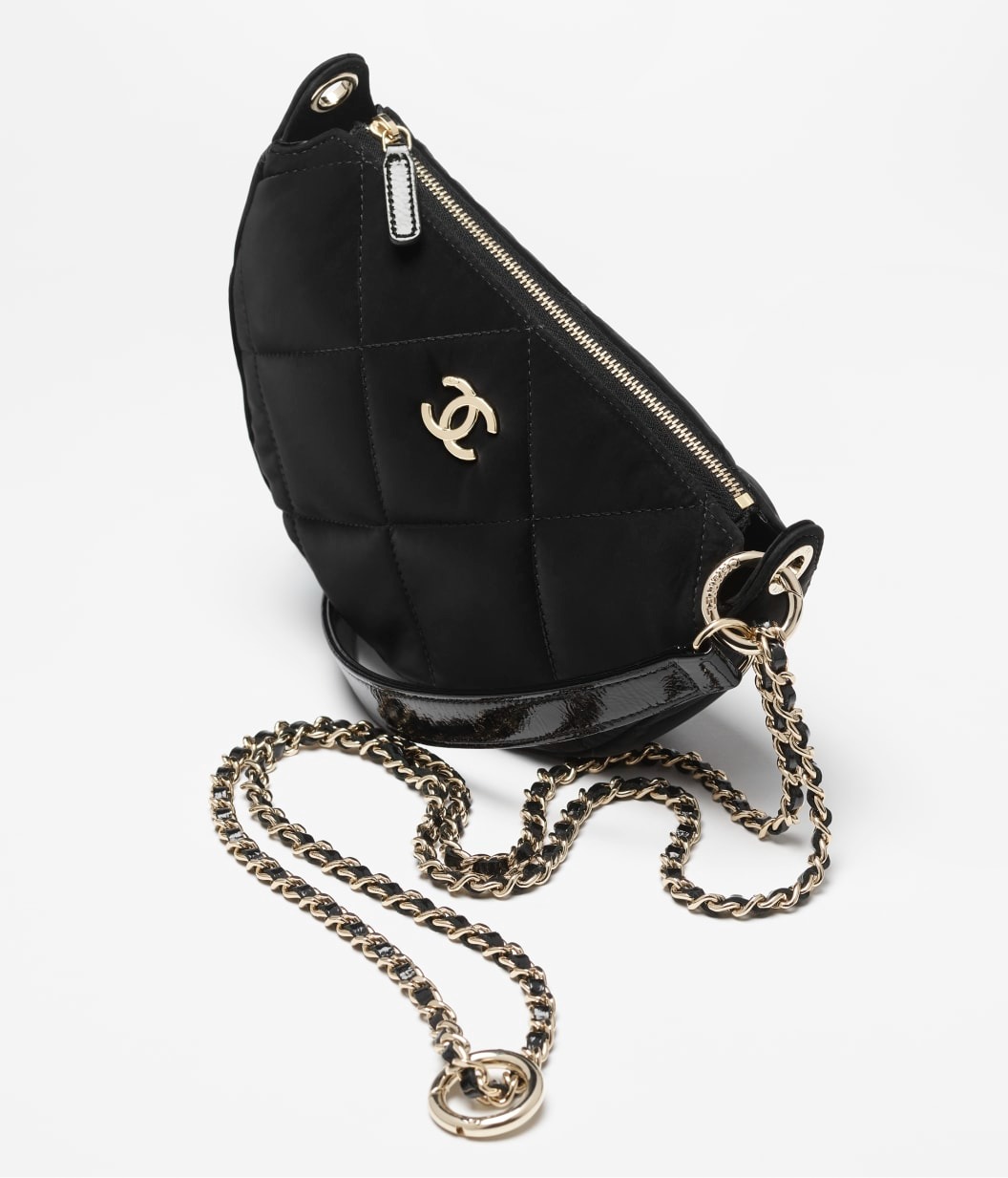 [True-to-ORIGINAL] Ch**el Clutch With Chain Black For Women 8.7in/22cm‎ AP4791-B21406-94305