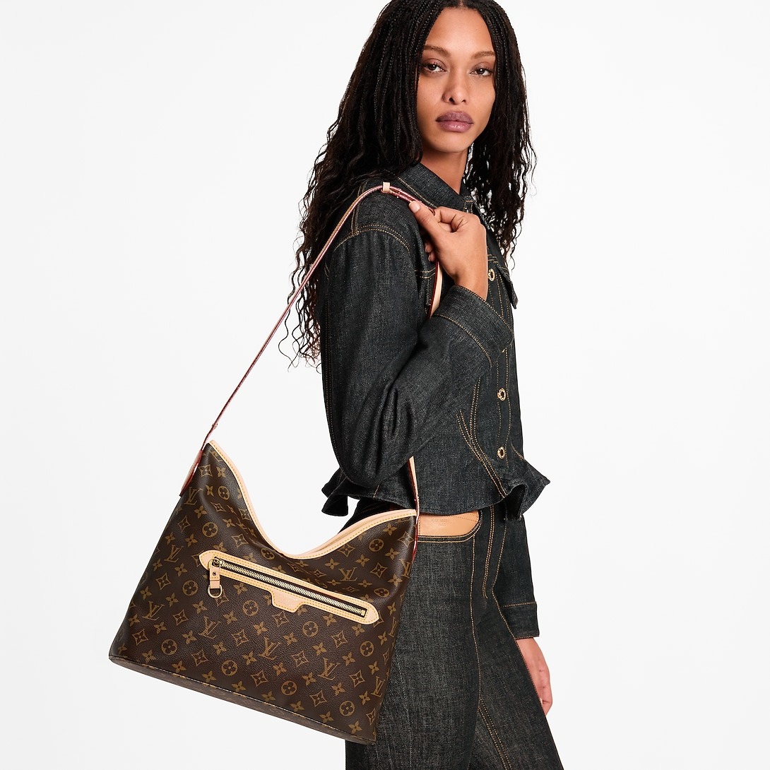 L0vis Vvtt0n Lineup Monogram Canvas For Women 13.8in/35cm M27335