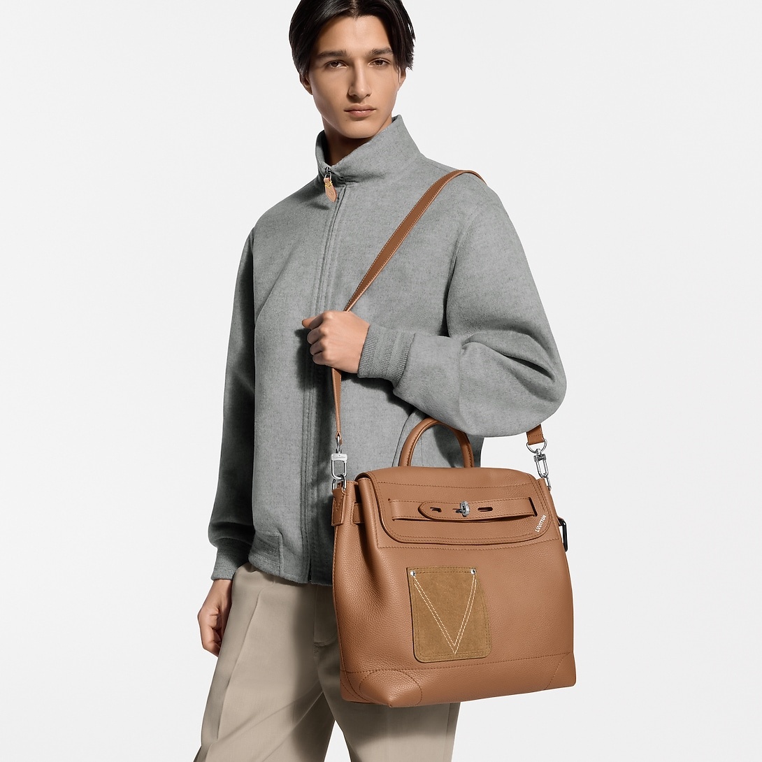L0vis Vvtt0n Steamer 30 Top Handle Bag 12.6in/ 32cm Tan Silver Hardware For Men M26758