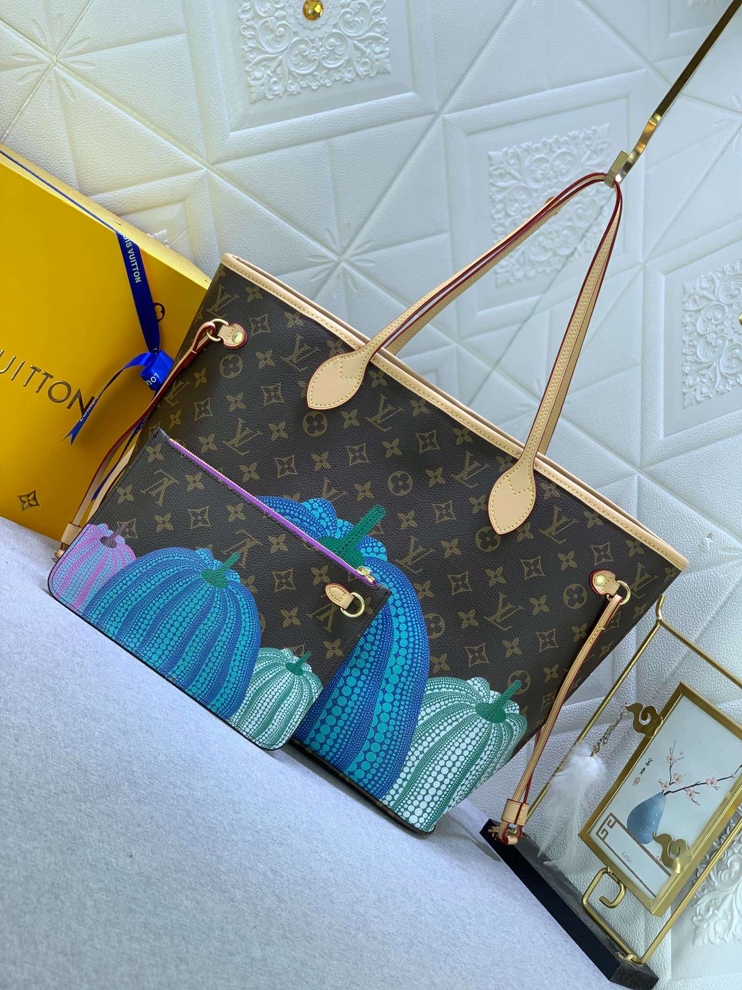 L0vis Vvtt0n LV x YK Neverfull MM Bag Brown For Women 12.2in/31cm M46468