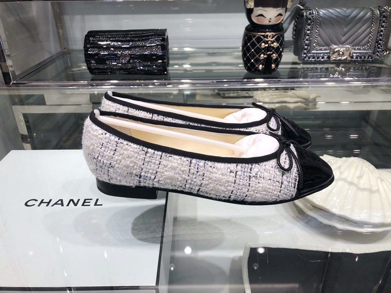 Ch**el Ballerina Flats Tweed & Grosgrain Calfskin Leather Fall/Winter Collection Grey/Black