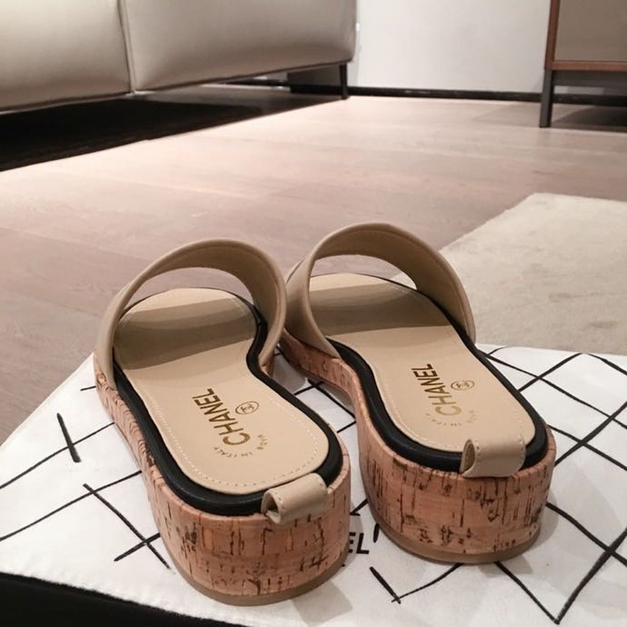 Ch**el Woven Chain Cork Sandals Tweed Beige/Black For Women, Women’s Shoes