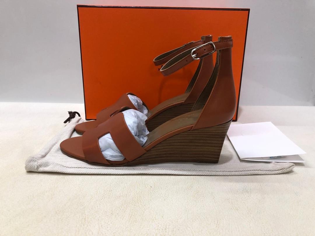 H**me5 Legend Sandal Brown For Women, Women’s Shoes H172196Z