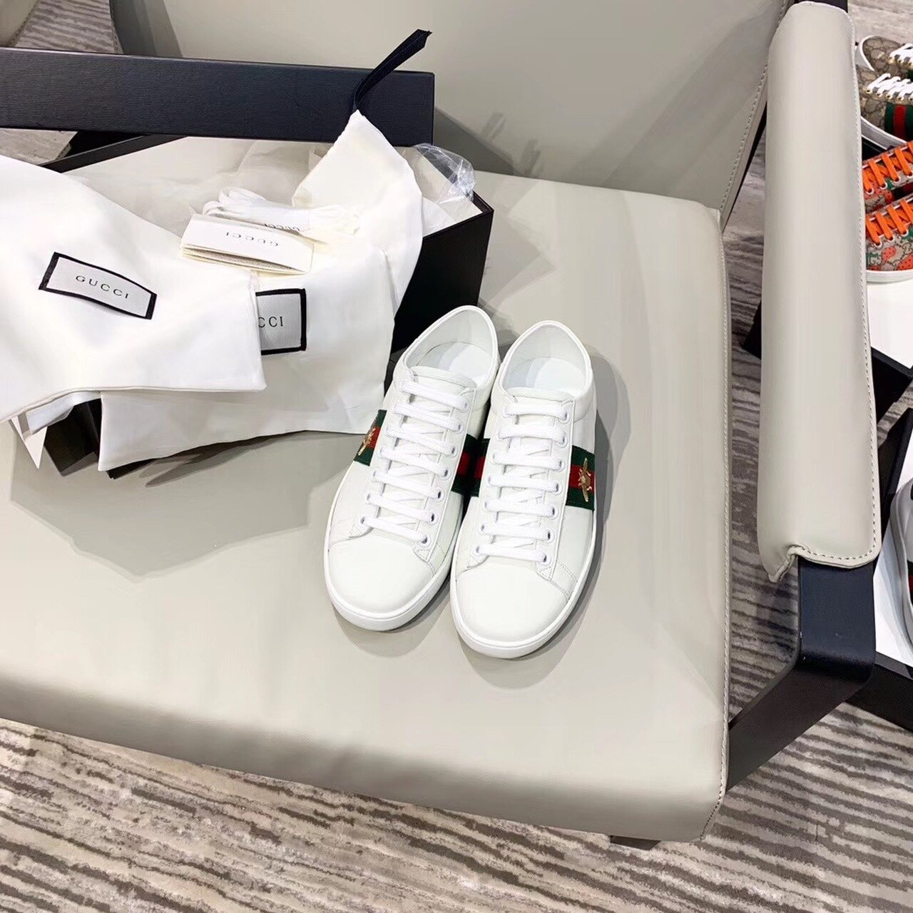 Gvc*1 Women’s Ace Sneaker With Bee White For Women GG