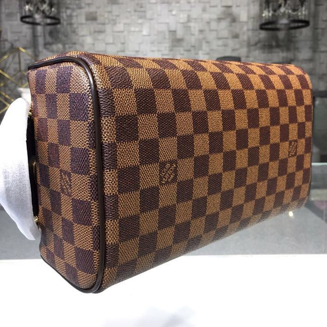 L0vis Vvtt0n King Size Toiletry Damier Ebene Canvas, Travel Bags 11in/28cm LV N47527