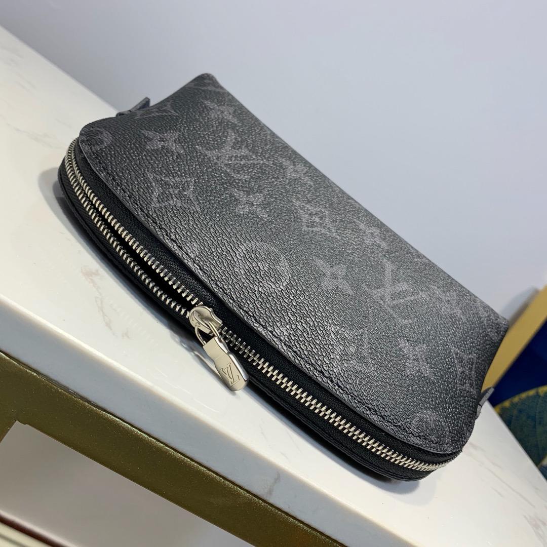 L0vis Vvtt0n Cosmetic Pouch PM Monogram Eclipse Canvas For Women, Women’s Bags 7.5in/19cm LV