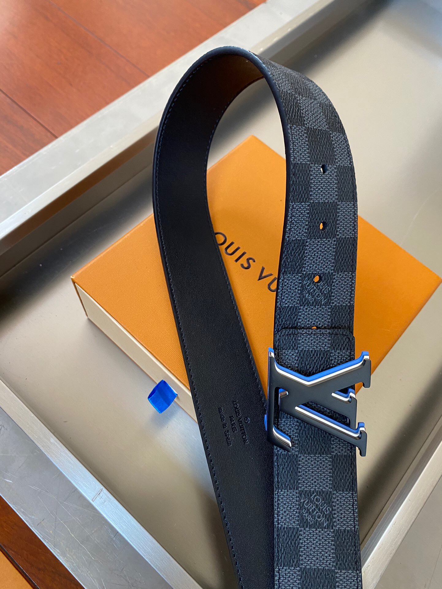 L0vis Vvtt0n Initiales Reversible LV Belt Damier Graphite with Black Toned Hardware
