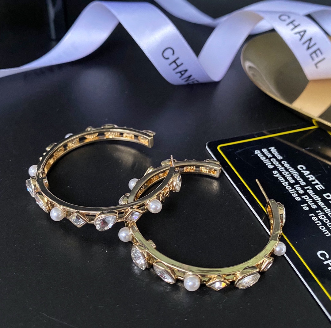 Ch**el Earrings