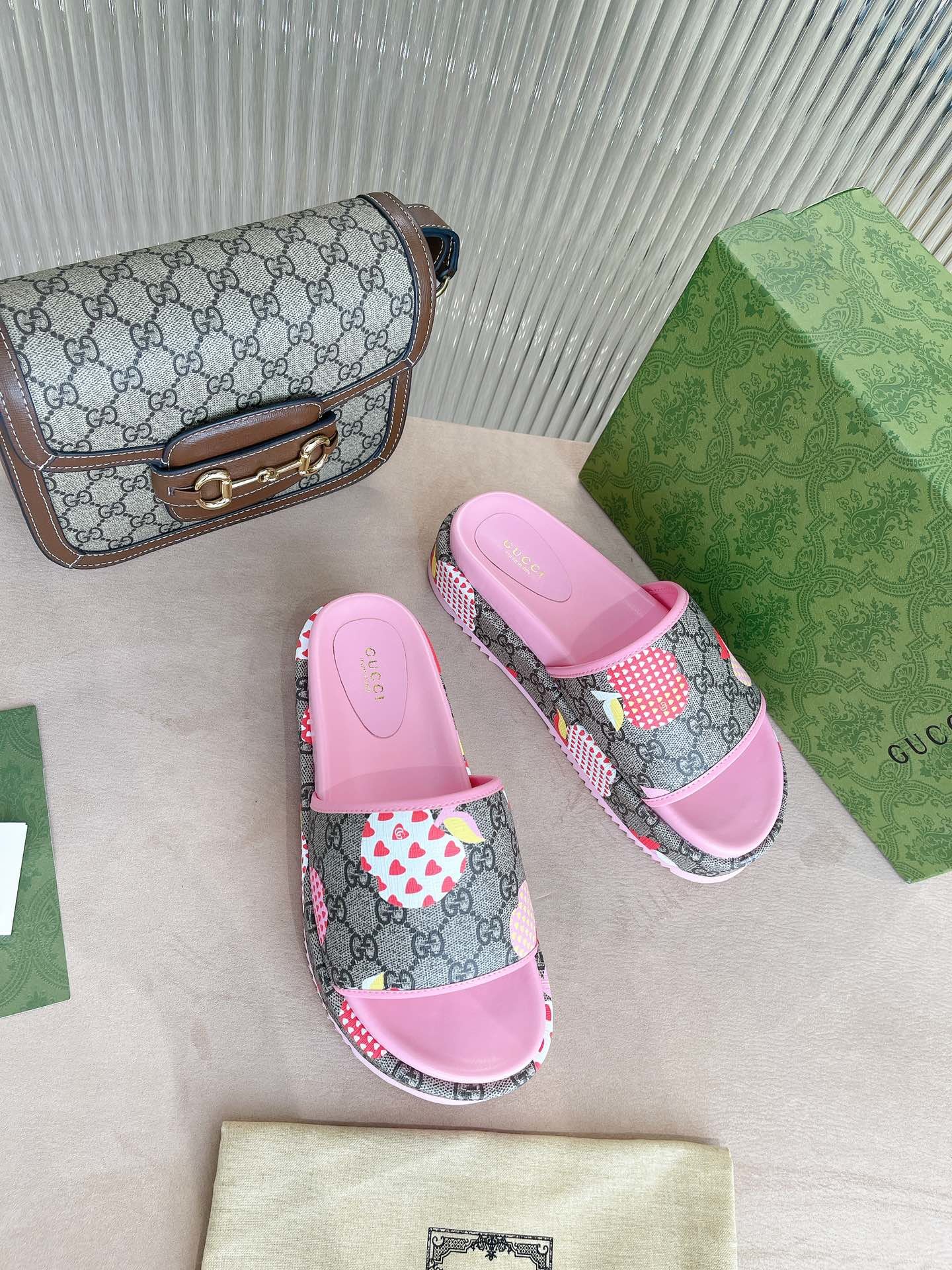Gvc*1 GG Blooms Svp*me Floral Slide Sandal By Canvas Fabric Pink For Women GG