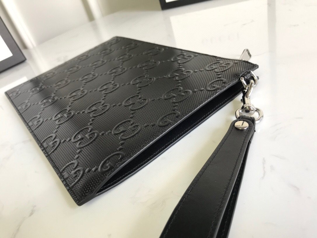 Gvc*1 GG Embossed Pouch Black For Men, Men’s Pouch 12in/31cm GG 625569 1W3AN 1000