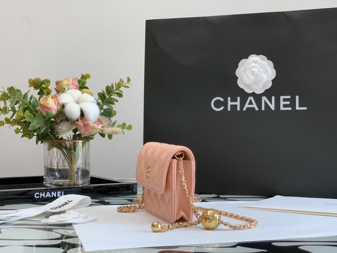 Ch**el CO-CO Wallet On Chain 10cm/3.9in Gold Hardware For Women Pink