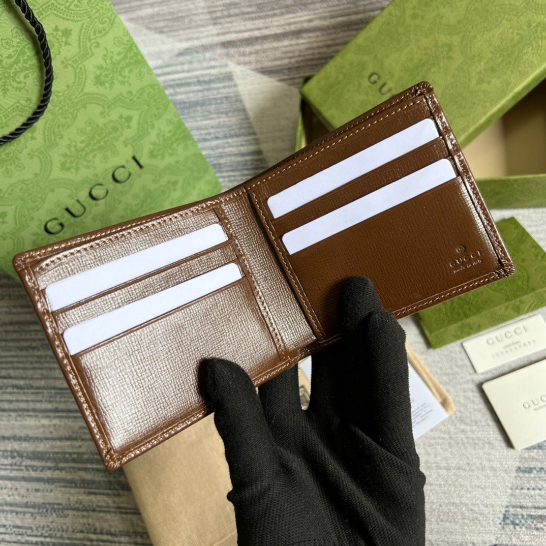 Gvc*1 Card Case Wallet with Interlocking G Brown For Men 4.5in/11cm GG ‎671652 92TCG 8563