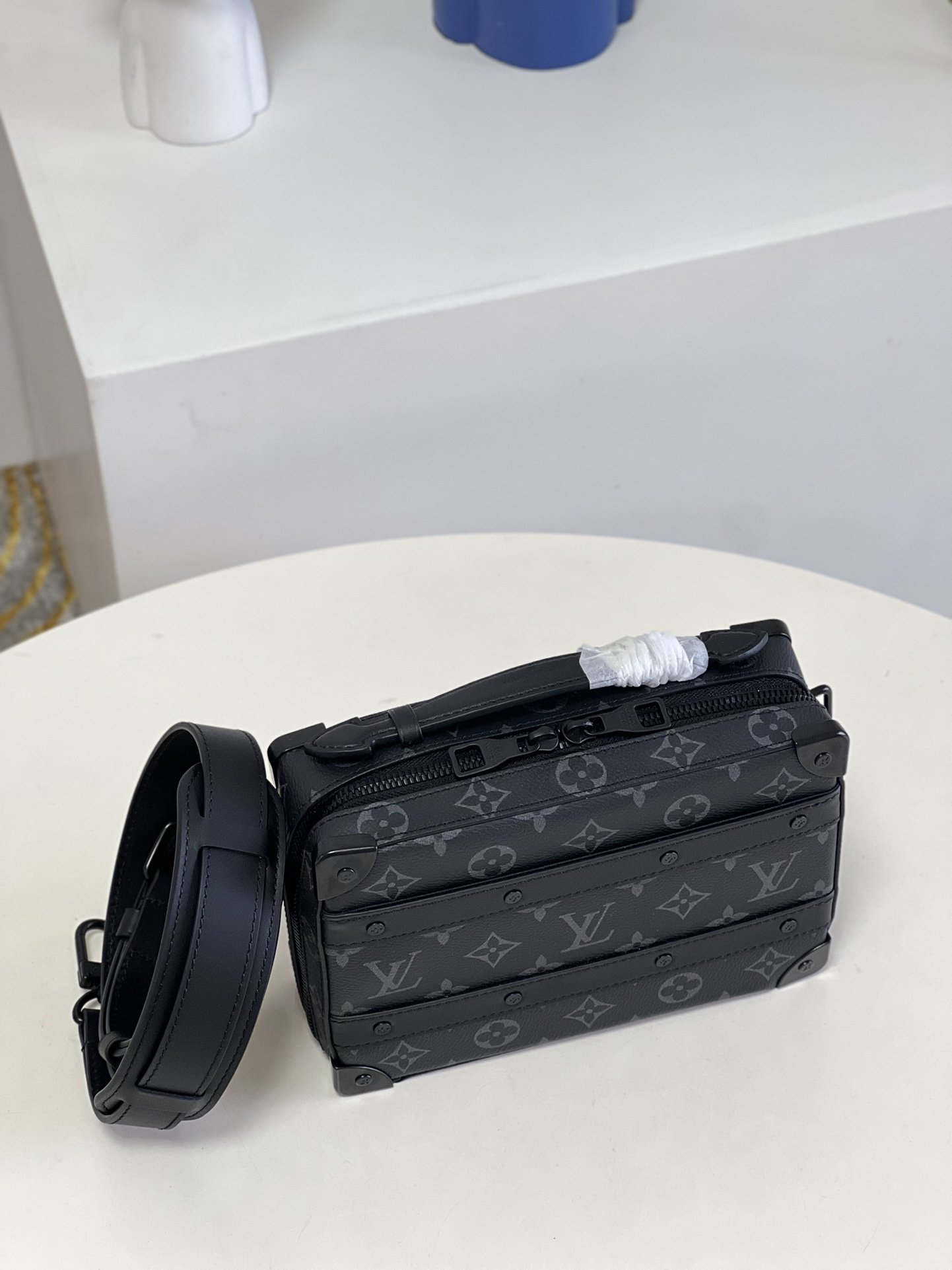L0vis Vvtt0n Handle Soft Trunk Monogram Eclipse For Men, Men’s Bags 8.5in/22cm LV M45935