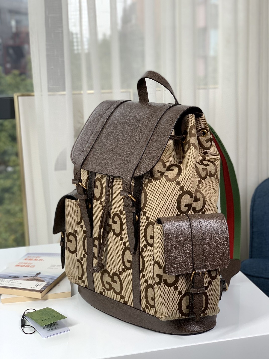 [True-to-ORIGINAL] Gvc*1 Backpack With Jumbo GG Camel And Ebony For Men 16in/42cm – GG ‎678829 UKMEG 2569