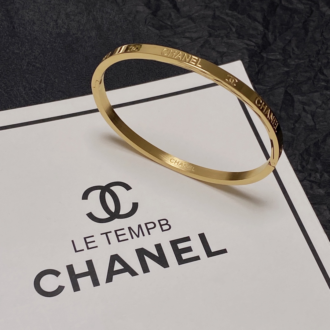 Ch**el Bracelet