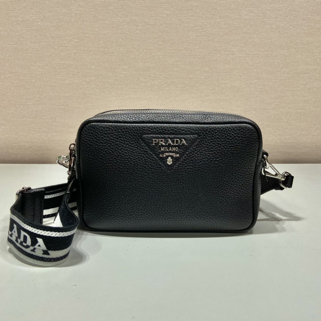Pra*a Bag With Shoulder Strap Black For Women, Women’s Bags 8.6in/22cm 1BH082_2DKV_F0002_V_3OM