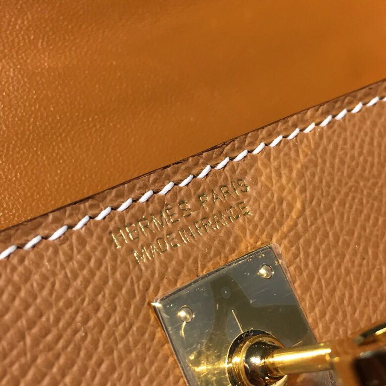 H**me5 Mini Kelly Gold For Women Gold Toned Hardware 7.5in/19cm