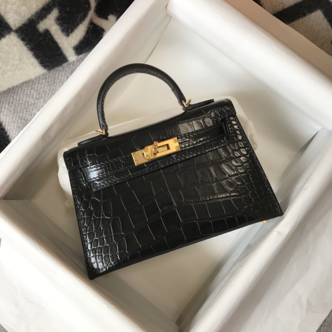 H**me5 Kelly Black For Women Gold Toned Hardware 7.8in/20cm