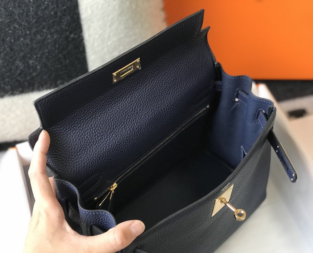 H**me5 Kelly 32 Taurillon Clemence Blue Nuit Bag For Women, Women’s Handbags, Shoulder Bags 12.5in/32cm