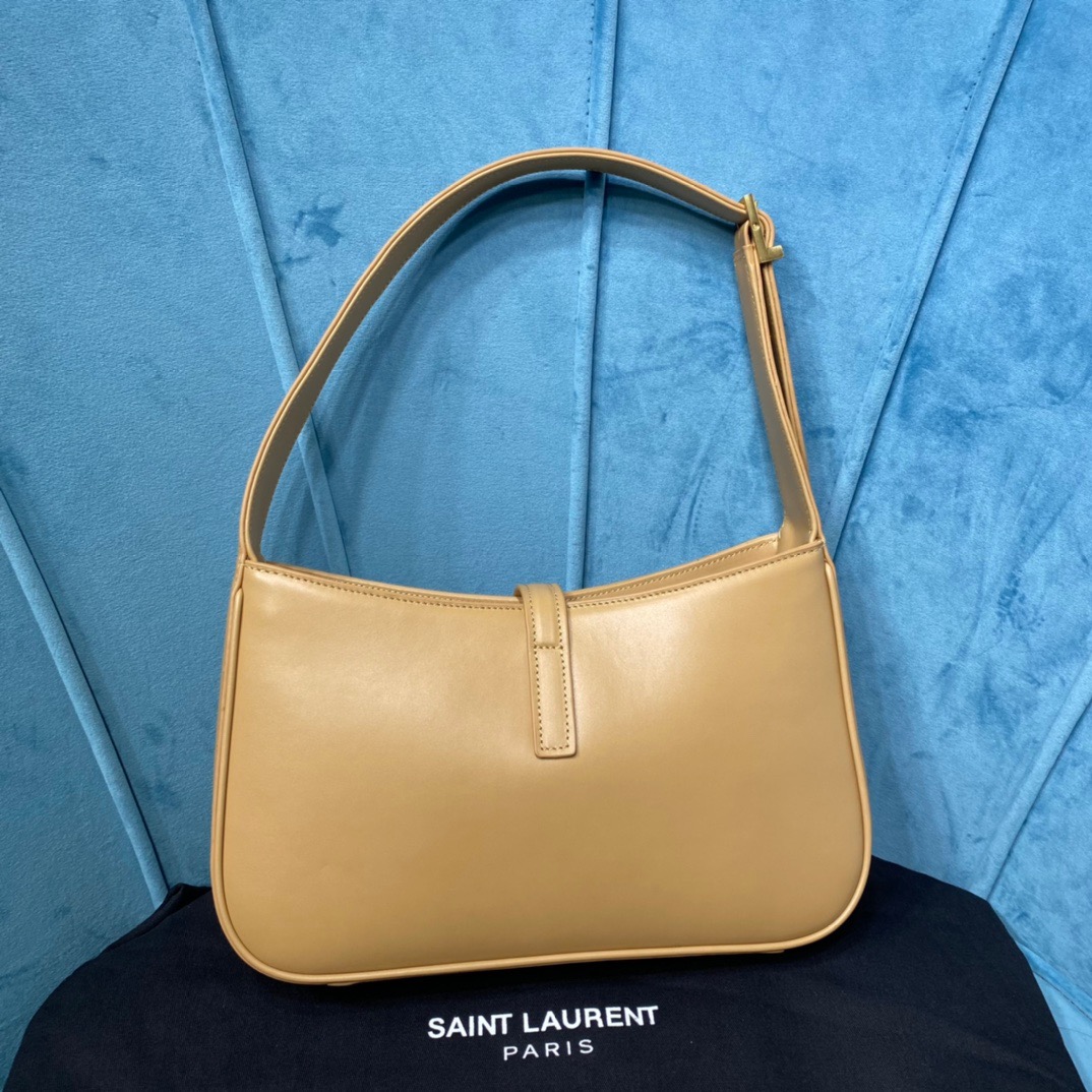 Sa1nt Lau*nt Le 5 À 7 Hobo Bag In Smooth Beige For Women 9in/23cm Y51 6572282R20W9832