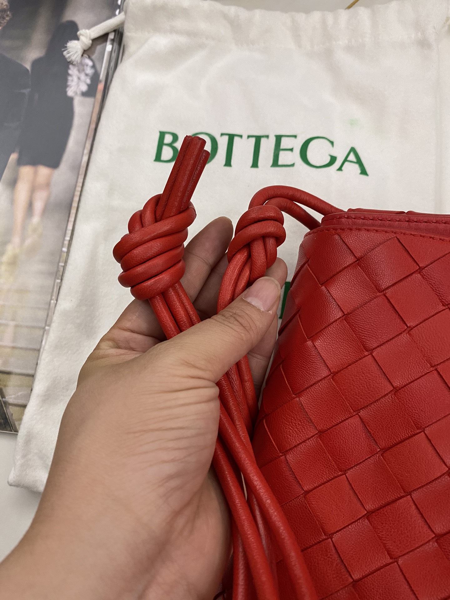 B0tt*ga Ven*ta Backpack Red, For Women, Women’s Bags 8.9in/22.5cm
