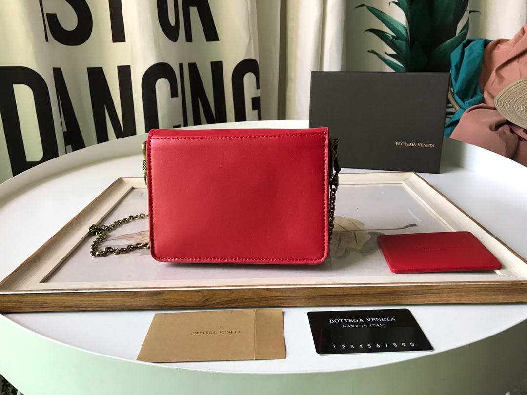 B0tt*ga Ven*ta Crossbody Red, For Women, Women’s Bags 6.9in/17.5cm