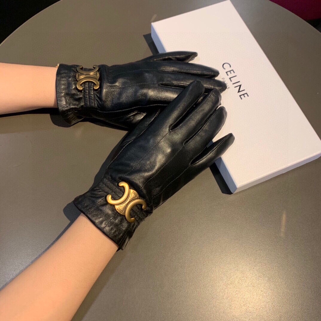Ce1i*e Triomphe Gloves In Black