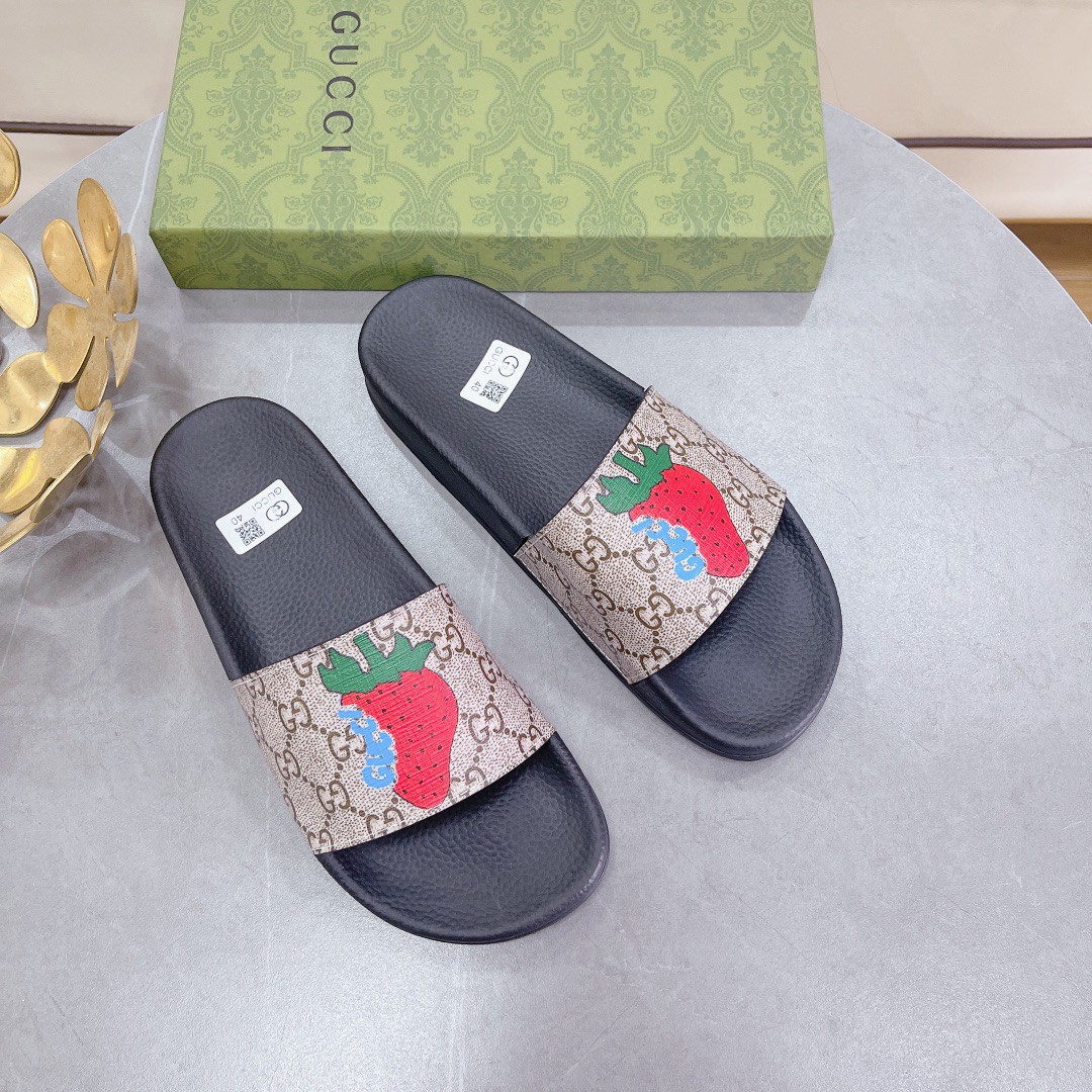 Gvc*1 Men’s GG Svp*me Slides With Gvc*1 Strawberry Black And Gray For Men 408508 G2200