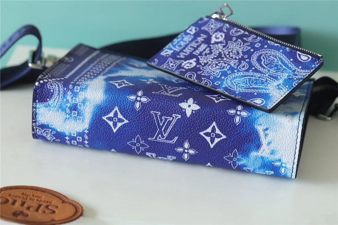 L0vis Vvtt0n Gaston Wearable Wallet Monogram Blue For Men, Men’s Bags, Shoulder And Crossbody Bags 8.7in/22cm LV M81431