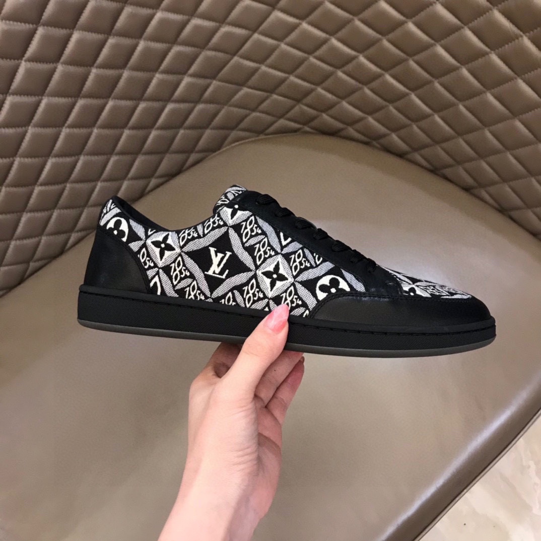 L0vis Vvtt0n Rivoli Sneaker Black For Men LV