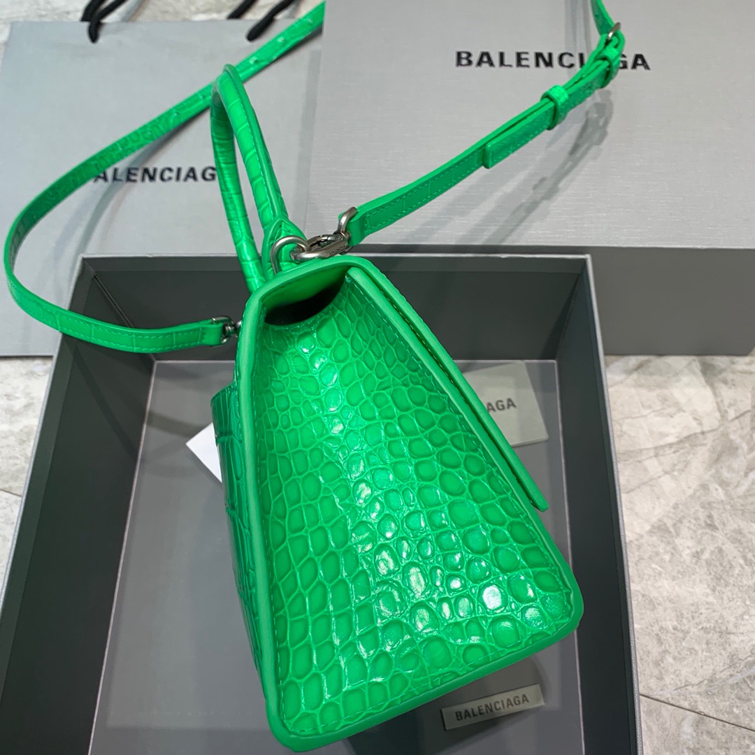 Ba1en*iaga Hourglass Small Handbag In Green, For Women, Women’s Bags 9in/23cm