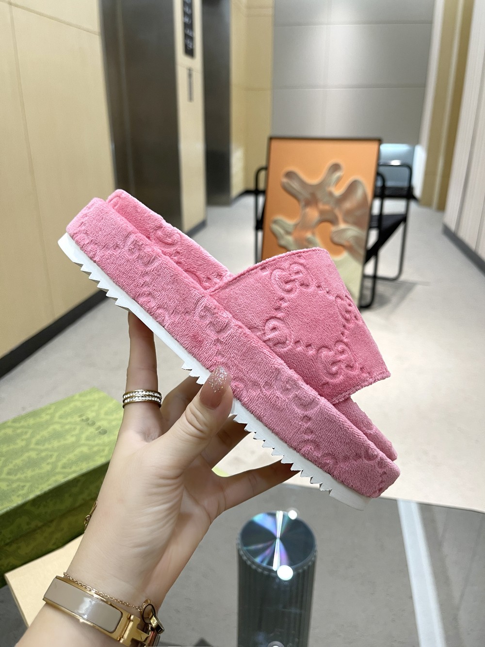 Gvc*1 Women’s GG Platform Sandal Pink For Women GG