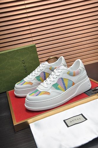 Gvc*1 Men’s Sneaker With Pale Rainbow White For Men 669582
